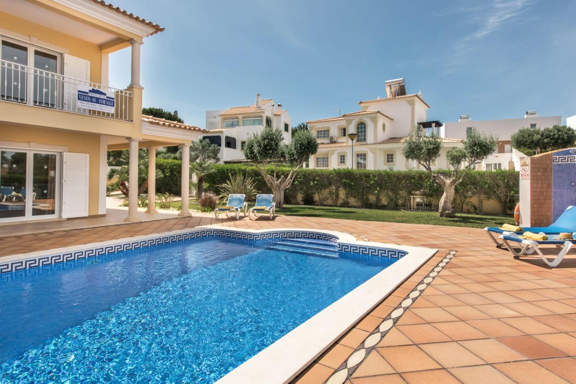 Holiday home Oliveiras Amazing Location Walk To Marina Restaurants